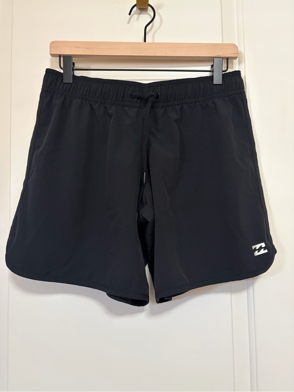 🌴🪸Billabong Black Women's Swim Coverup Shorts Activewear Performance Surf ☀️🦩